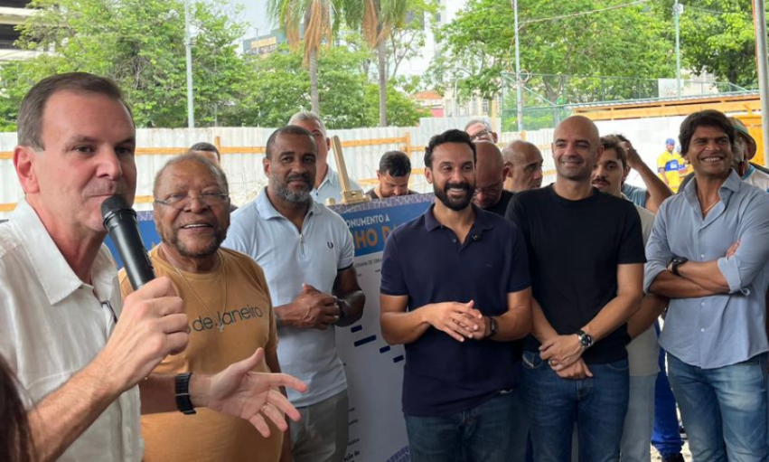 Revitalização da Praça Barão de Drummond com homenagem a Martinho da Vila