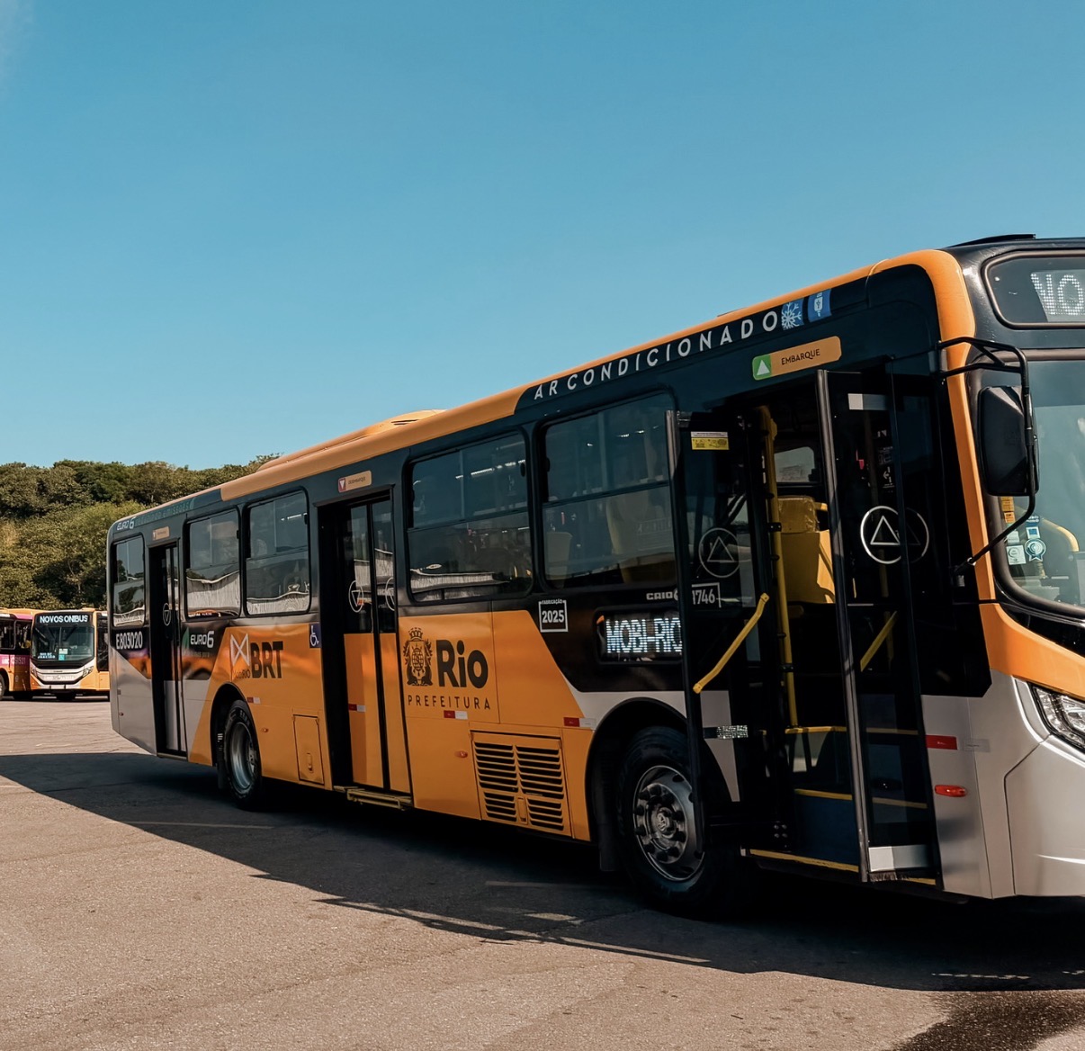 Mais de 100 novos ônibus para a nossa cidade
